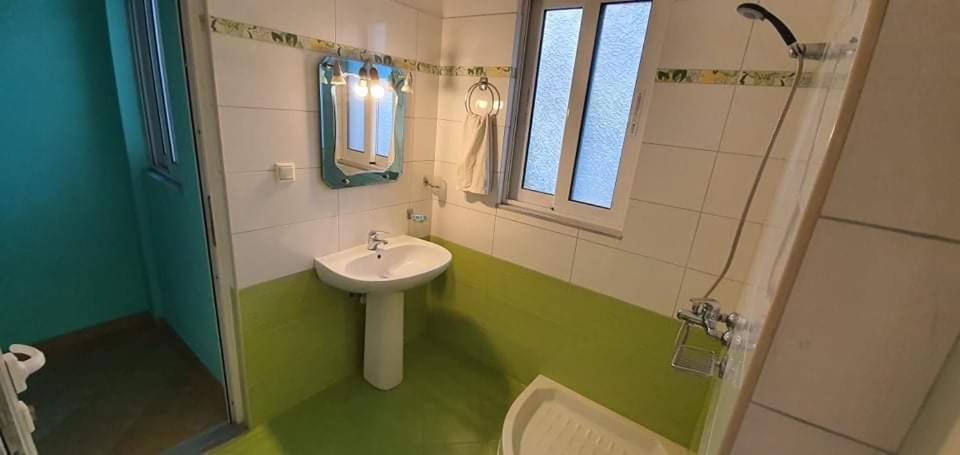 Enjoy Apartment Σαράντα Εξωτερικό φωτογραφία